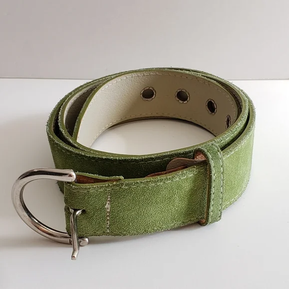 Genuine Leather Green Belt - Picture 1 of 5